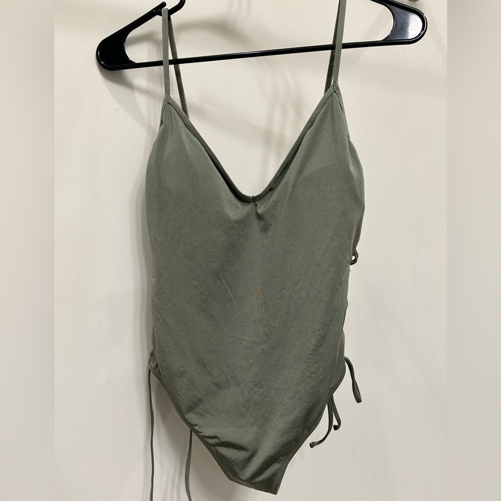 Abercrombie and Fitch -One Piece Swimsuit- Medium